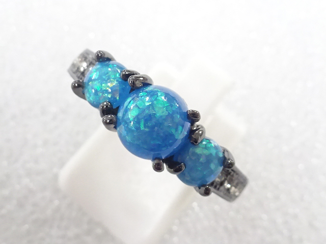 JAPANESE KIMONO / ANTIQUE COLORED STONE RING (SIZE 23.5)